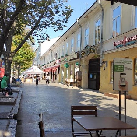 Квартира На Дерибасовcкой 敖德萨 外观 照片