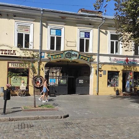 Квартира На Дерибасовcкой 敖德萨 外观 照片